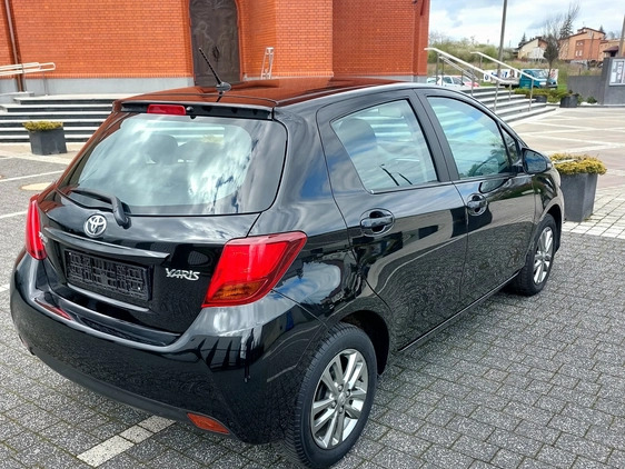 Toyota Yaris cena 41900 przebieg: 107000, rok produkcji 2015 z Radom małe 191